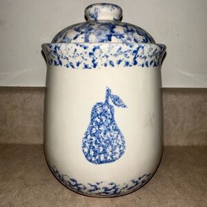 Folk Craft Blue Spongeware Lidded Canister Heart‎ Pear Container 7 1/4” Tall